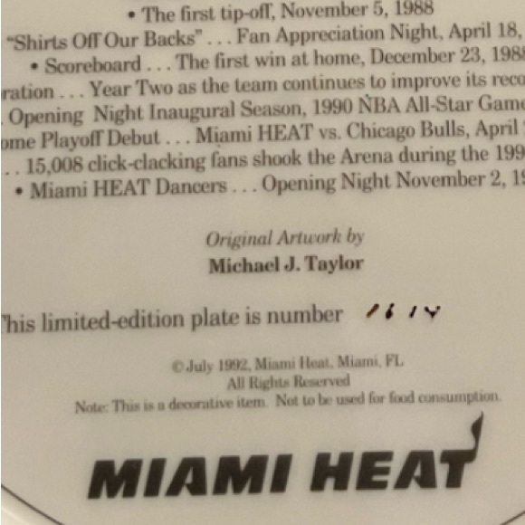 MIAMI HEAT 5th Anniversary celeb.,collectible plate . Dinner size plate. - Picture 7 of 7